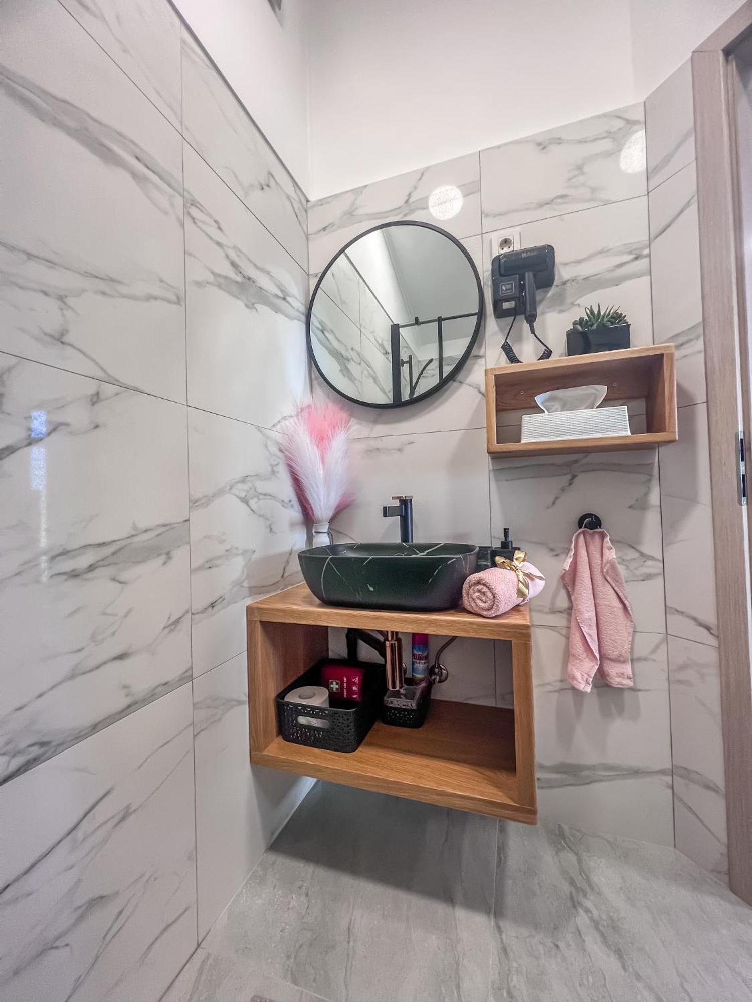 Apartment Sova Or Deluxe Room 33 布莱德 外观 照片