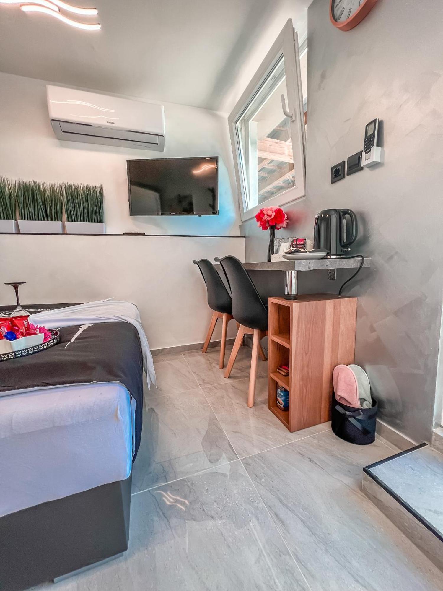 Apartment Sova Or Deluxe Room 33 布莱德 外观 照片
