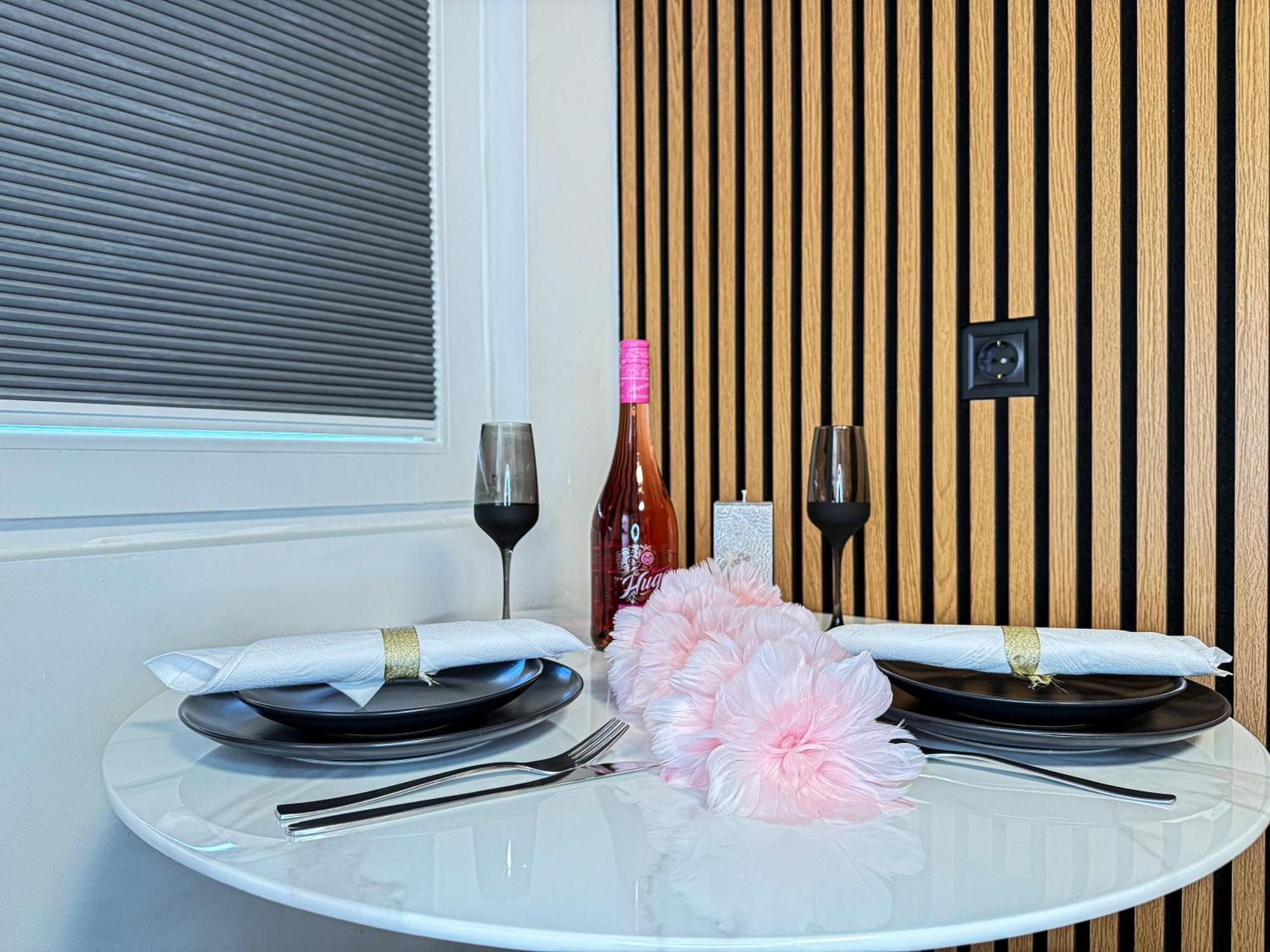 Apartment Sova Or Deluxe Room 33 布莱德 外观 照片